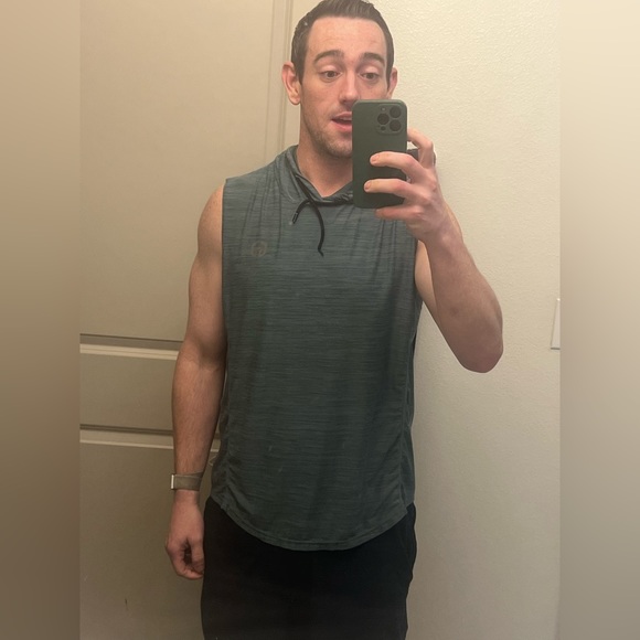 Meet your Posher, Clifton - Picture 2 of 2